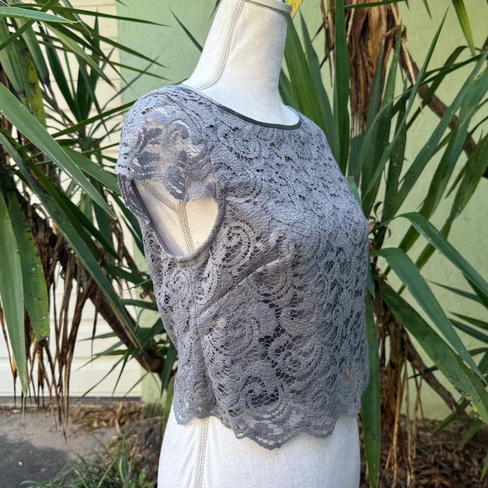 Gray Lace Scallop Hem Top